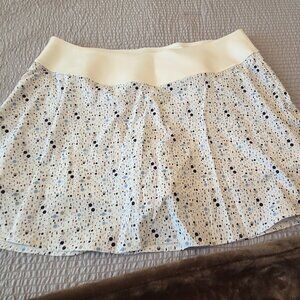 PUMA Women's PWRSHAPE Dot Golf Skort- SIze XXL